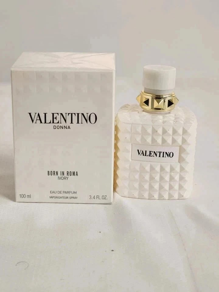 Valentino - Donna Born in Roma Ivory - 100ml